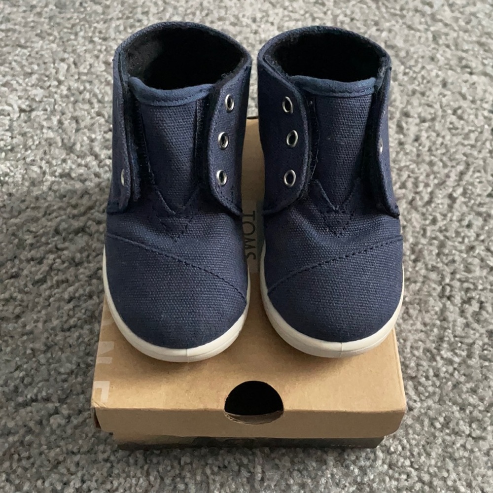 Tiny Toms Paseo Mid Boys Shoes
